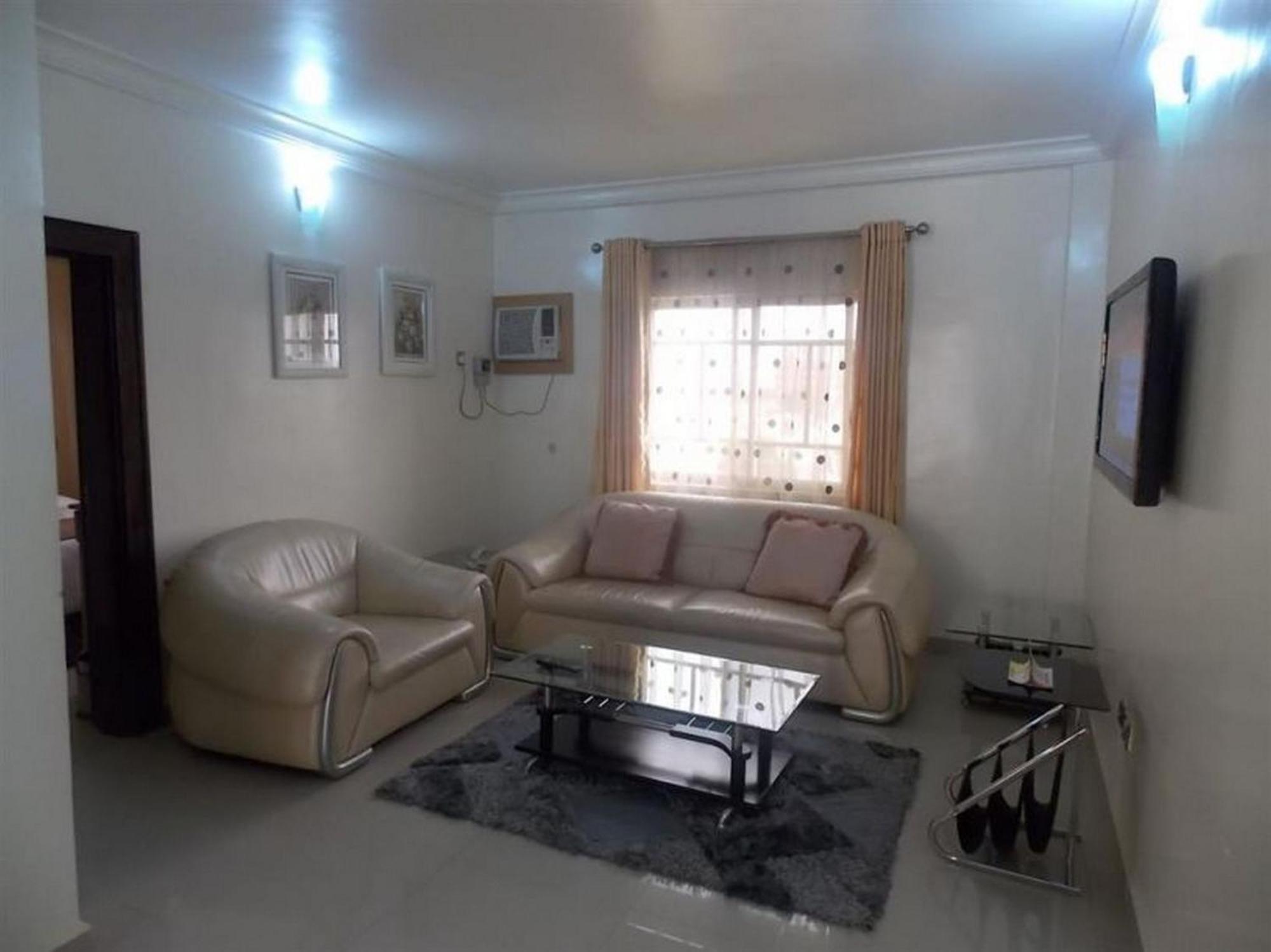 Room In Lodge - Ayalla Hotels And Suites Abuja Exterior photo